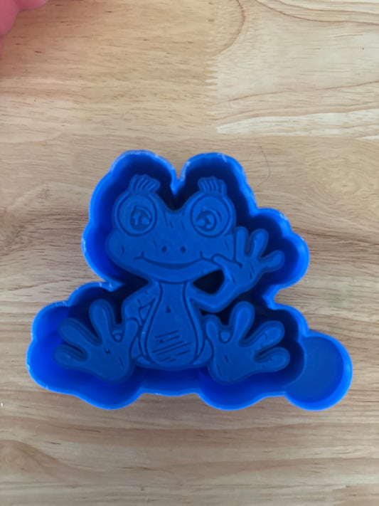 Froggy Mold